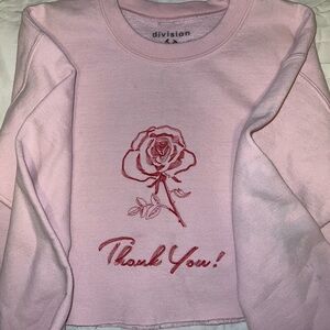 cute cropped sweater!